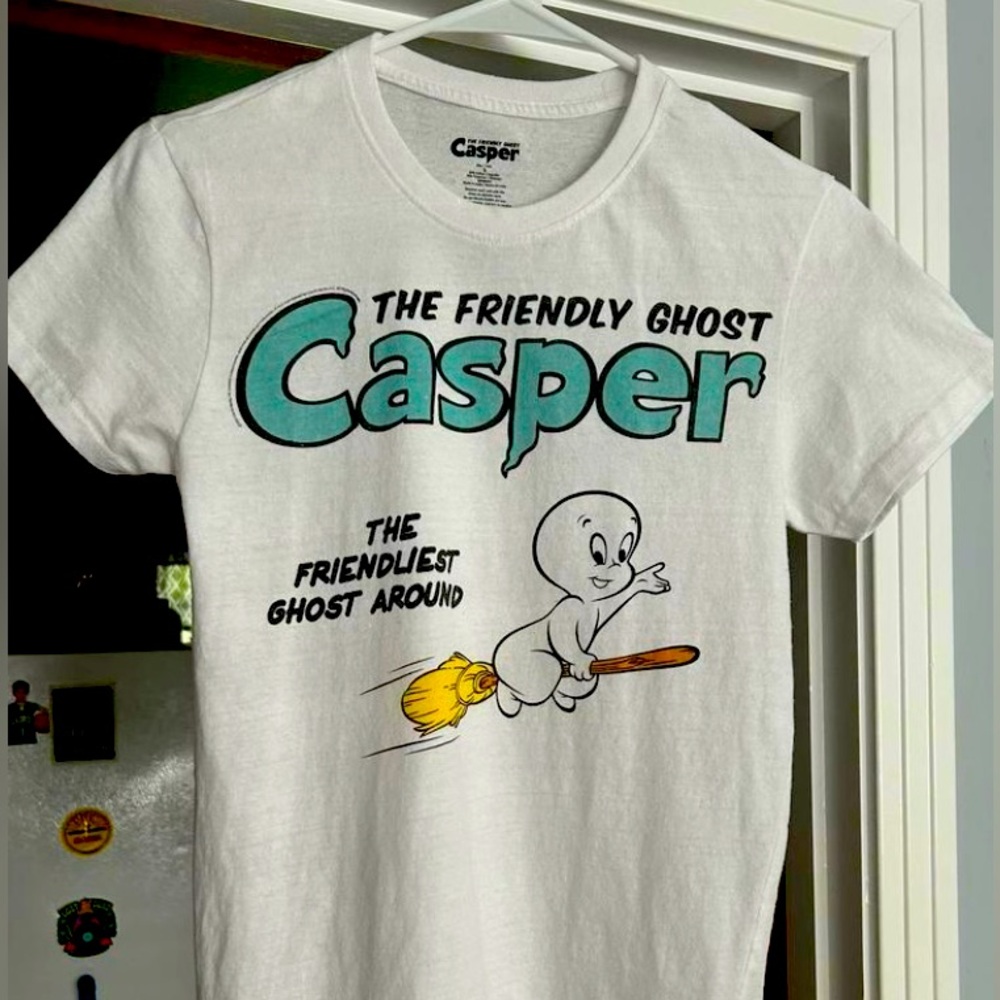 Cool halloween casper the ghost tee👻
